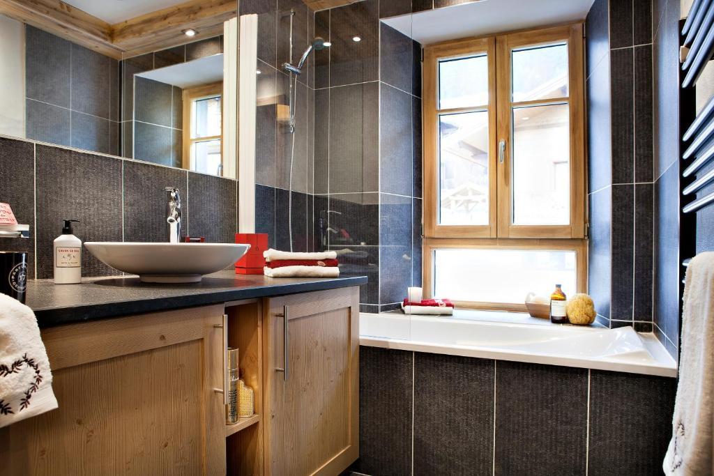 Cgh Residences & Spas Les Chalets D'Angele Châtel Стая снимка